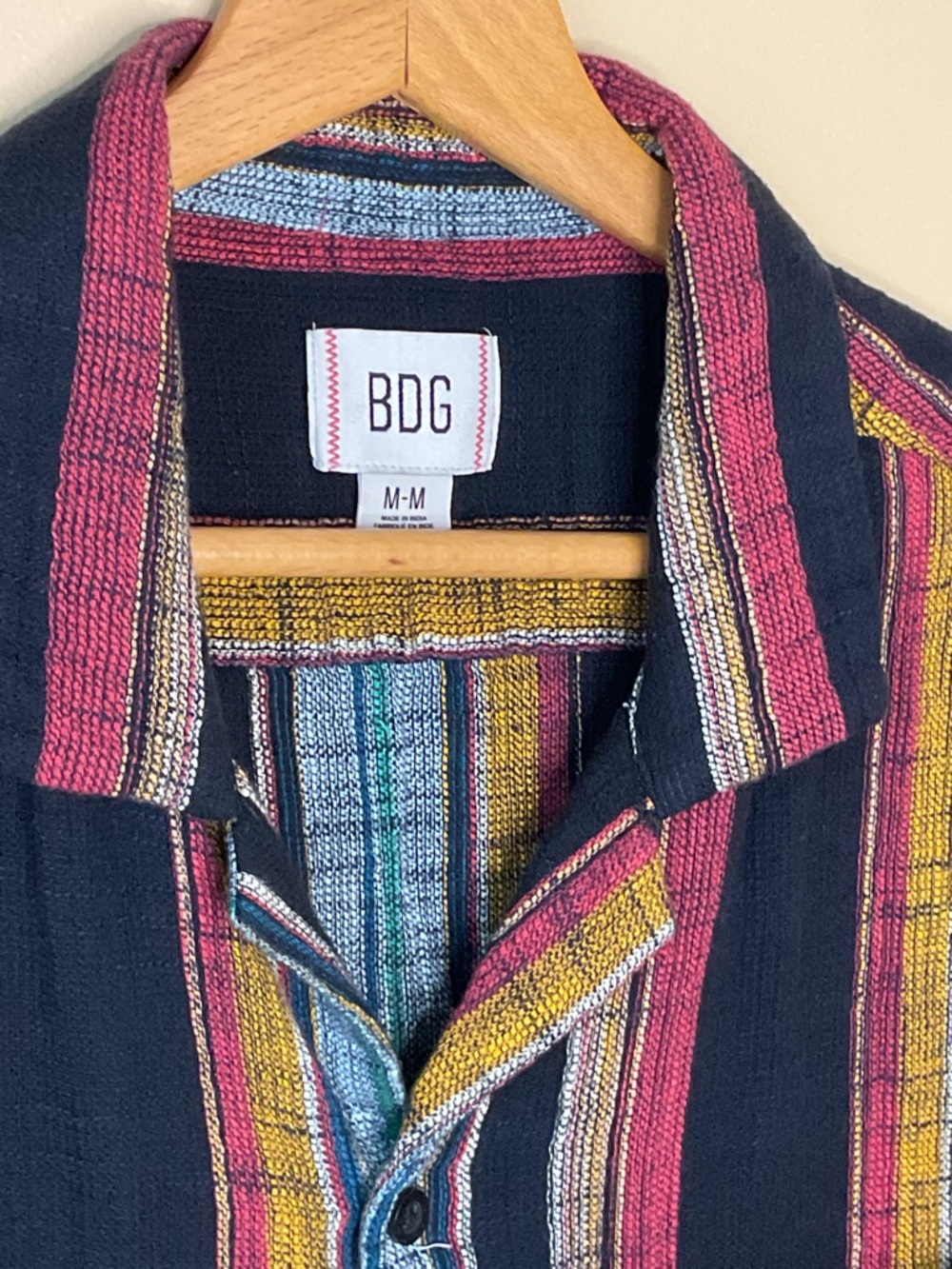 BDG Men’s Striped Camp Collar. Multi Color Button up Shirt Size M - Picture 2 of 6